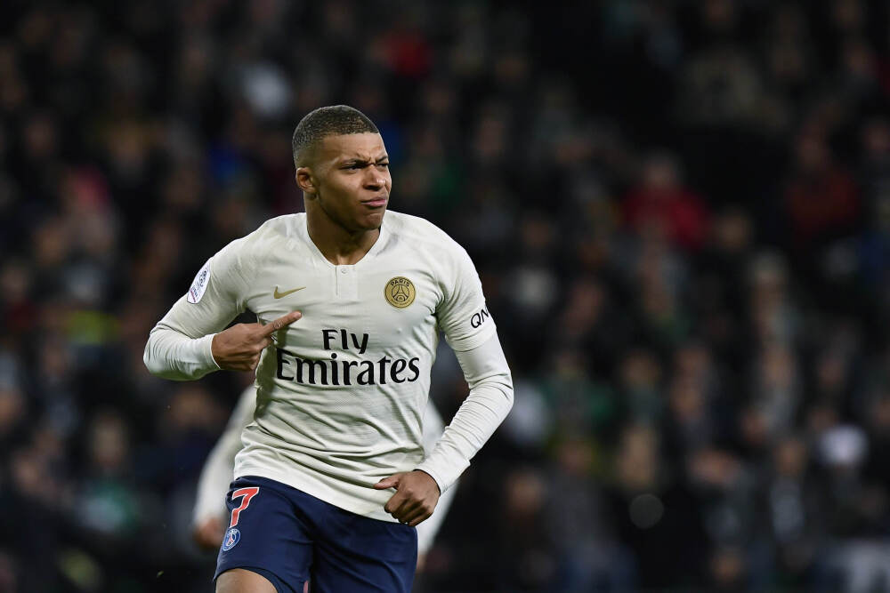 前行: 我们的2025